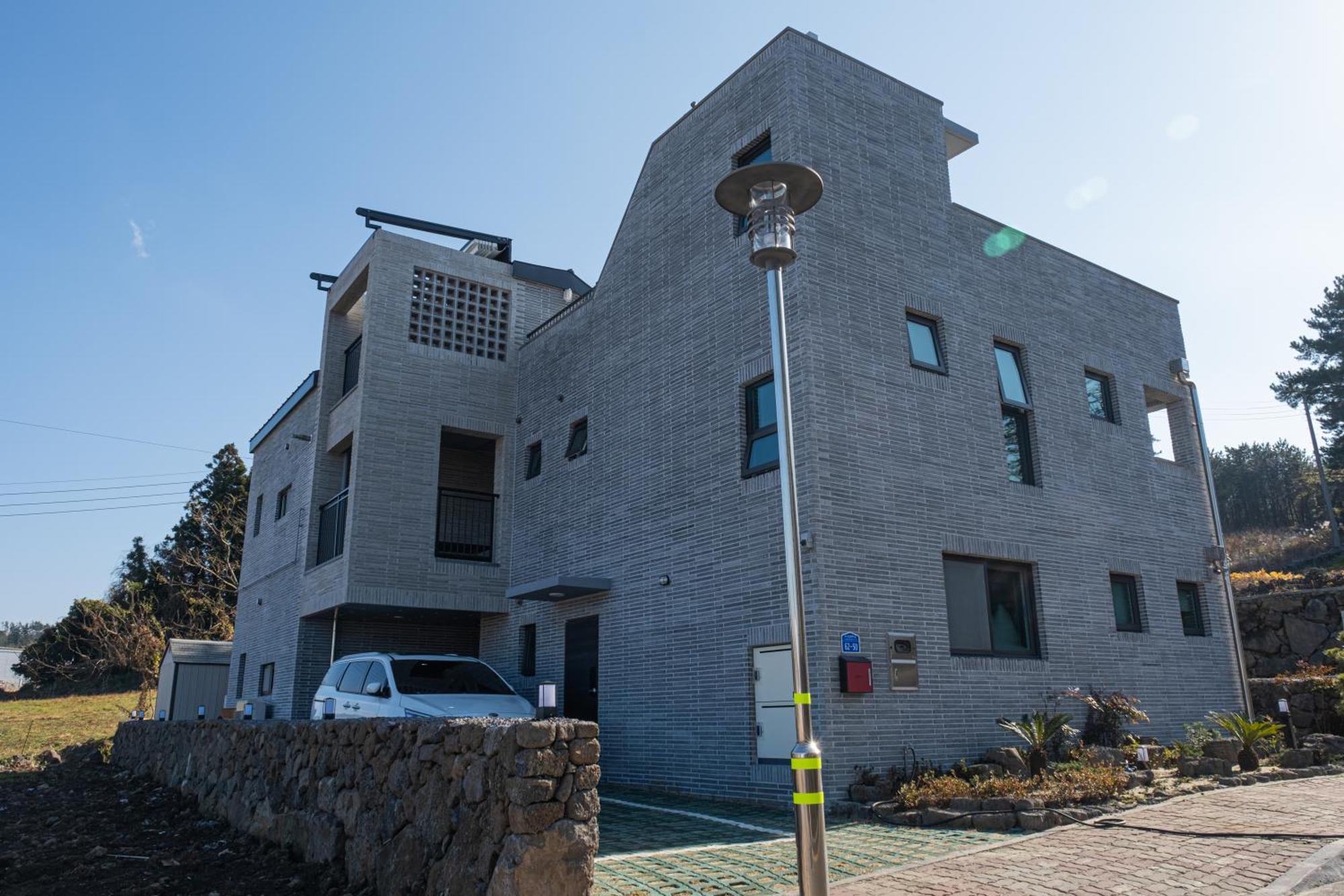 Apartemen The Christmas Yusuam Jeju